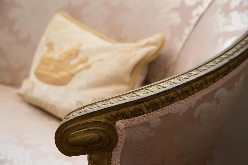 San Giorgio Rooms Cenova Konukevi