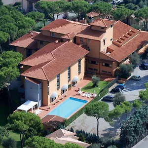 *** Hotel Hermitage Italy
